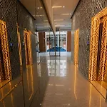Appartement Suite De Luxe A Cote De Marina